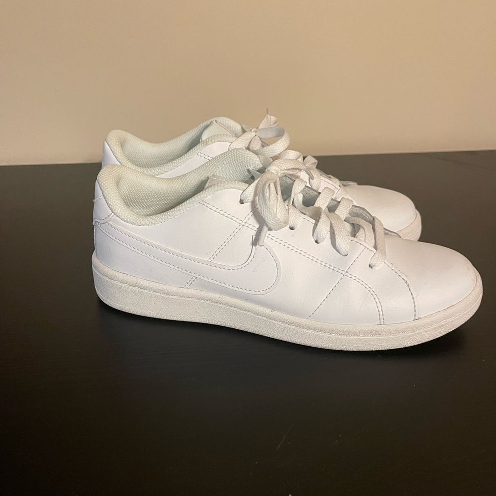 Nike court royale 2